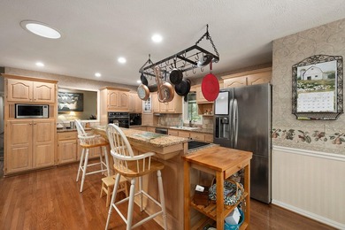 Lake Taneycomo home for sale. Welcome to 130 Misty Mountain in - photo 21