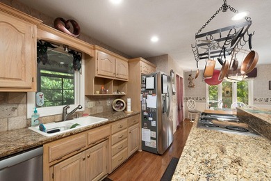Lake Taneycomo home for sale. Welcome to 130 Misty Mountain in - photo 22