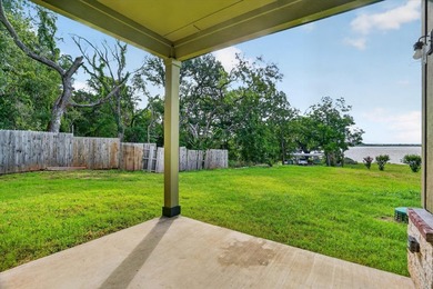 Brand New!!!Beautiful 3-bedroom, 2-bath home situated on a - photo 33