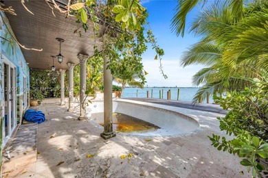 A Rare Wide Bay Waterfront Property and opportunity to acquire a - photo 1