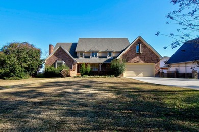 First time on the market, this exceptional custom-built - photo 2