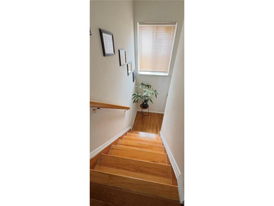 Charming 3-bedroom home featuring 1 full bath and 2 half baths - photo 9