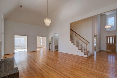 First time on the market, this exceptional custom-built - photo 10
