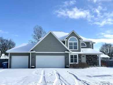 Lake Home Sale Pending in Portage, Michigan