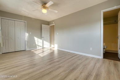 If you are seeking for townhouse living in Swansboro, look no - photo 14