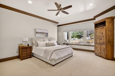 Welcome to this beautifully maintained 3-bedroom, 3-bathroom - photo 23
