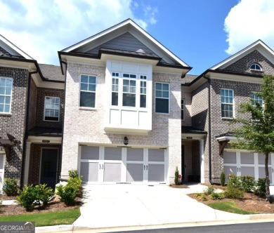 Lake Townhome/Townhouse For Sale in Peachtree Corners, Georgia