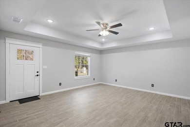 Welcome to this well-maintained 3 bedroom, 2 bath home located - photo 7