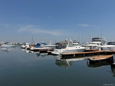 Attention all boaters! Rare opportunity to own a private boat - photo 10