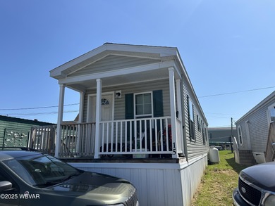 One owner move-in ready 2021 Eagle River Chesapeake 2 bedroom 1 - photo 3