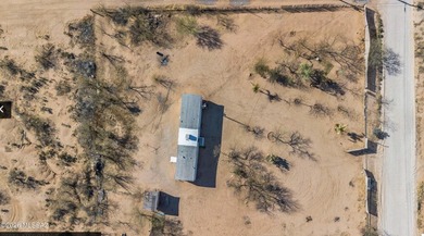 ountry Comfort on a Full Acre! Welcome home to this well-kept