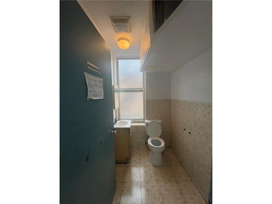 Prime Corner Commercial Building for Sale Exceptional - photo 10