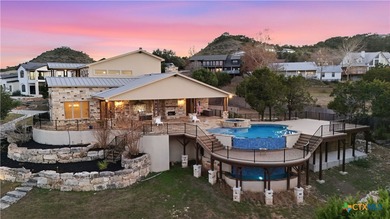 Canyon Lake Home For Sale in Canyon Lake Texas