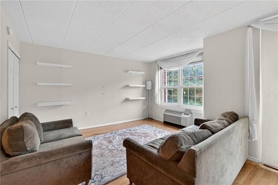 Perfectly positioned on coveted Shore Road, this exceptional - photo 7