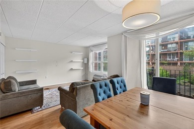 Perfectly positioned on coveted Shore Road, this exceptional - photo 10