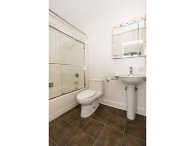 Beautiful sunny 2 bedroom/2 bath corner unit in the heart of Old