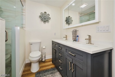 Welcome to this absolutely beautiful 4 bedroom, 3 1/2 bathroom - photo 15