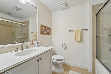 Rare Delano end-unit in sought-after Bel Air at West Orange - photo 25