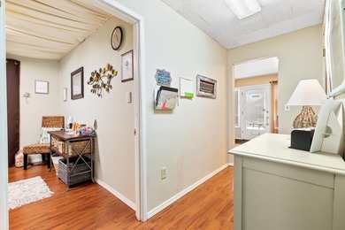 Very nice standalone commercial building near downtown Medford