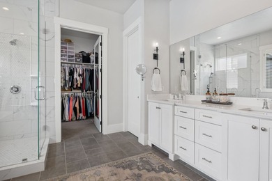 Nestled in the prestigious gated community of Cedar Hills, 9558 - photo 28