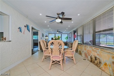 Welcome to this absolutely beautiful 4 bedroom, 3 1/2 bathroom - photo 29