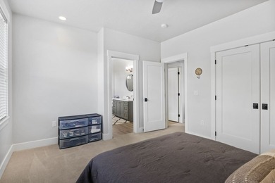 Nestled in the prestigious gated community of Cedar Hills, 9558 - photo 40