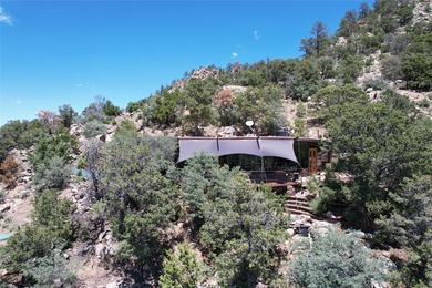 (private lake, pond, creek) Home For Sale in Santa Fe New Mexico