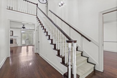 Private gated entrance, 4 sprawling acres, and 108 feet of lake - photo 6