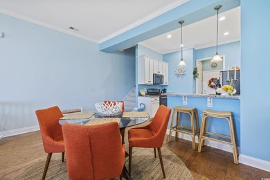 Beautiful townhome with GARAGE in the heart of Market Common - photo 11