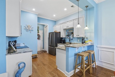 Beautiful townhome with GARAGE in the heart of Market Common - photo 13