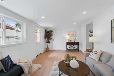 278430 Miami Ave is a Mid Century Modern masterpiece originally - photo 15