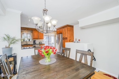 Looking for a 3 bedroom, 4 bath beautiful, spacious, bright - photo 7