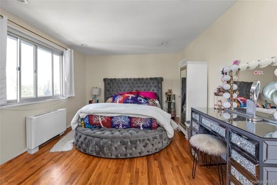 3-Level Townhouse at Water's Edge - Space, Lifestyle - photo 7