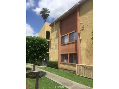 PRICED TO SELL! Charming 3 bedroom 2 bath condo home with - photo 3