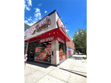 Exceptional Opportunity: Profitable Turnkey Corner Fast Food - photo 4