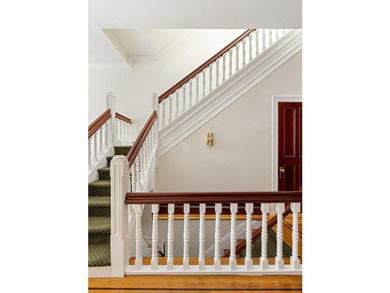 127 East 81st Street is a beautifully proportioned single-family - photo 7