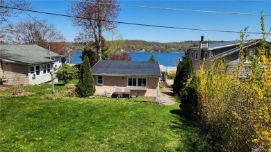 Peach Lake Home For Sale in North Salem New York