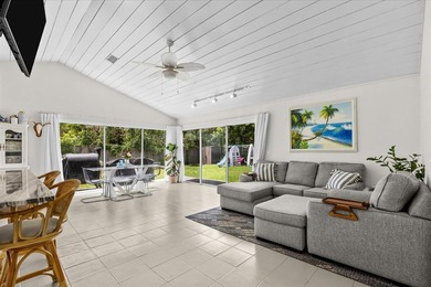 NO HOA! Move right into this beautifully updated 3-bedroom - photo 15