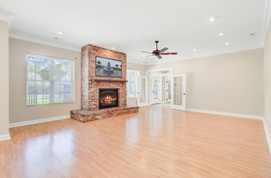 A HIDDEN GEM ---- Gated Luxury Home in Summerville's Historic