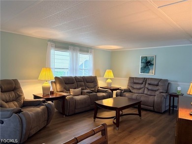 Beautiful 2-bedroom, 2-bath manufactured home nestled within the - photo 19