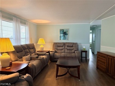 Beautiful 2-bedroom, 2-bath manufactured home nestled within the - photo 20