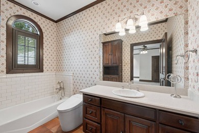 Nestled within the prestigious guard-gated Enclave at Windsor - photo 33