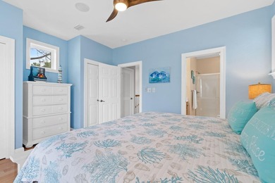 Move in ready, fully furnished-beach across the street. Perfect - photo 43