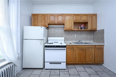 OPEN HOUSE BY APPOINTMENTS ONLY. Rare opportunity to own a solid - photo 6