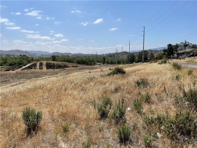 Lake Elsinore Acreage For Sale in Lake Elsinore California