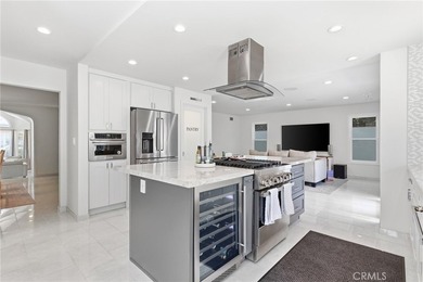Some homes get there all at once. This one got there the right - photo 10