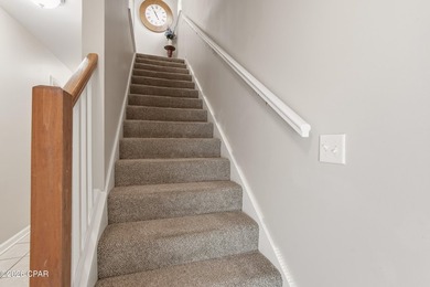 Immaculate end-unit townhome! This 3Br/2.5Ba home features fresh - photo 13