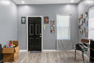 Bank owned propertye see 272 W Harrison -- beautifully renovated - photo 5