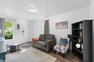 Opportunity awaits with this well-maintained duplex just moments - photo 16
