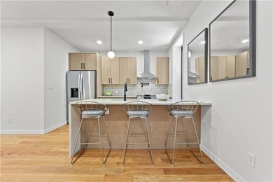 Renovated Brownstone in Bedford-Stuyvesant Located in Brooklyn's - photo 6